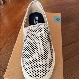 NIB Sperry Women’s Pewter Perforated Slip-Ons - 9.5